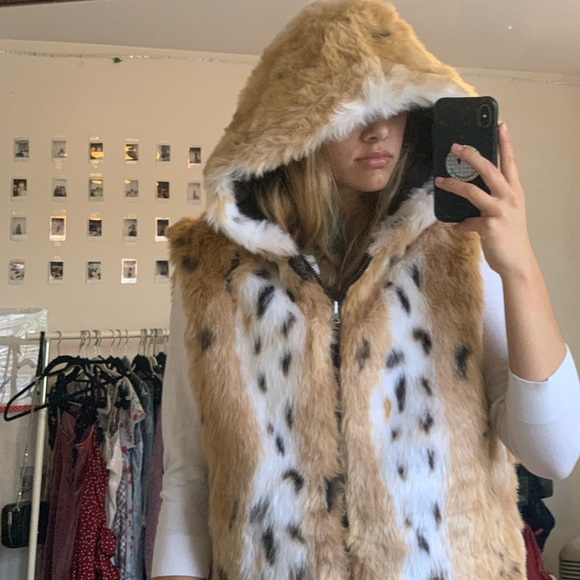 Fur jacket vest in animal print - Picture 4 of 6